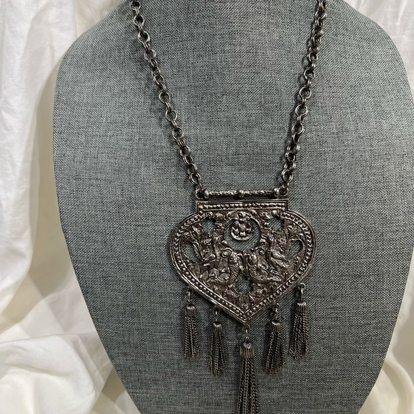Silver Plated BoHo Necklace A Statement Piece Sure to Bring Great Compliments. - Picture 3 of 8